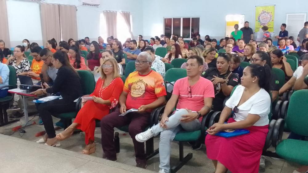 Garantido presente na rede de proteção 2023 à criança e ao adolescente no Festival de Parintins