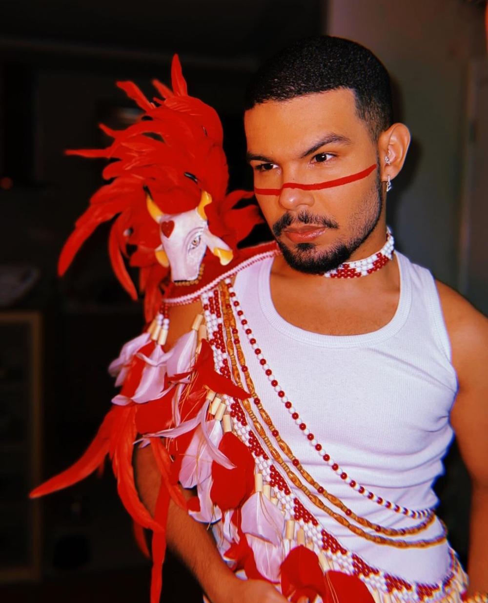 Ex BBB e influenciador digital, Vyni, compõe toada exclusiva em homenagem ao Boi Garantido