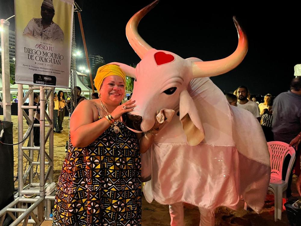 Celebrando a diversidade religiosa, Boi Garantido participa do 10° Balaio de Oxum em Manaus